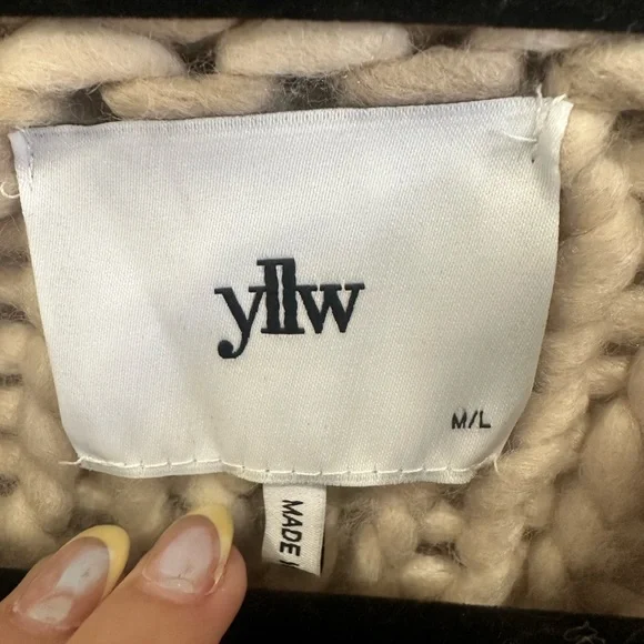 Cozy Colorblock Sweater - Picture 9 of 12